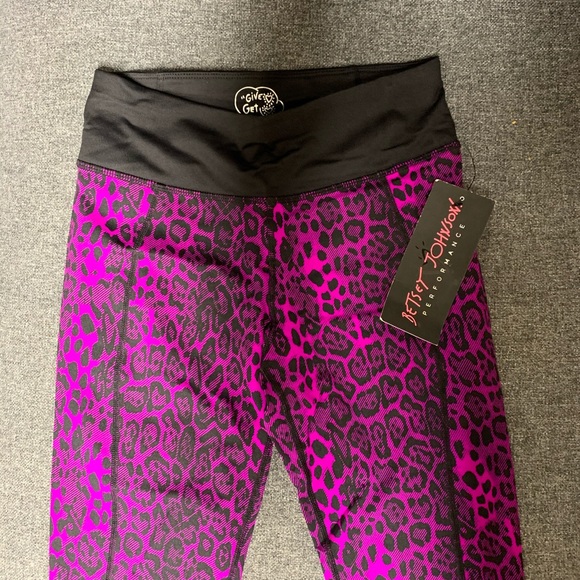 Betsey Johnson Crop Leggings - Picture 2 of 3
